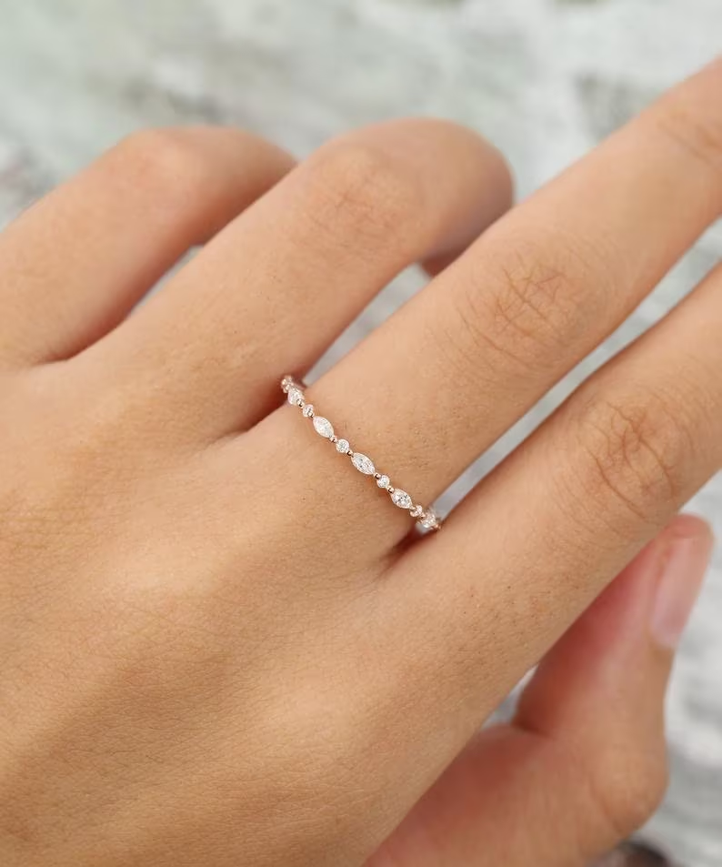 Alternative Round &amp; Marquise Cut Moissanite Wedding Band